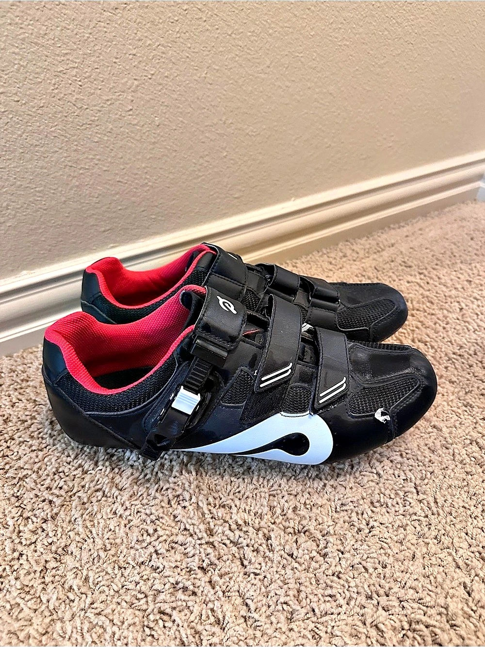 Peloton Original Indoor Cycling Shoes Black & White